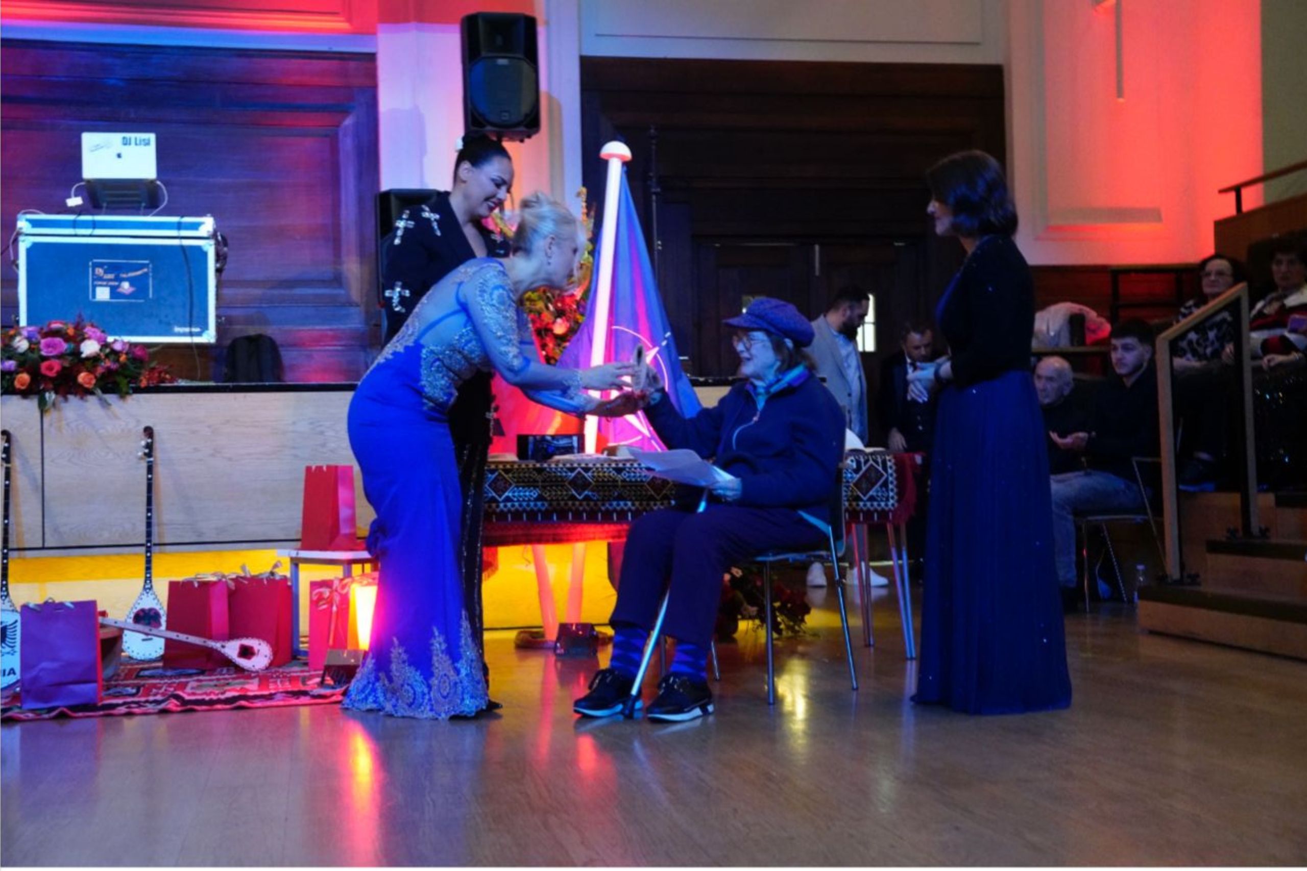 Photo 23